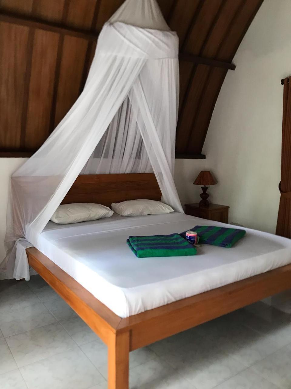 Saeri Matahari Bungalow Gili Air Exteriör bild