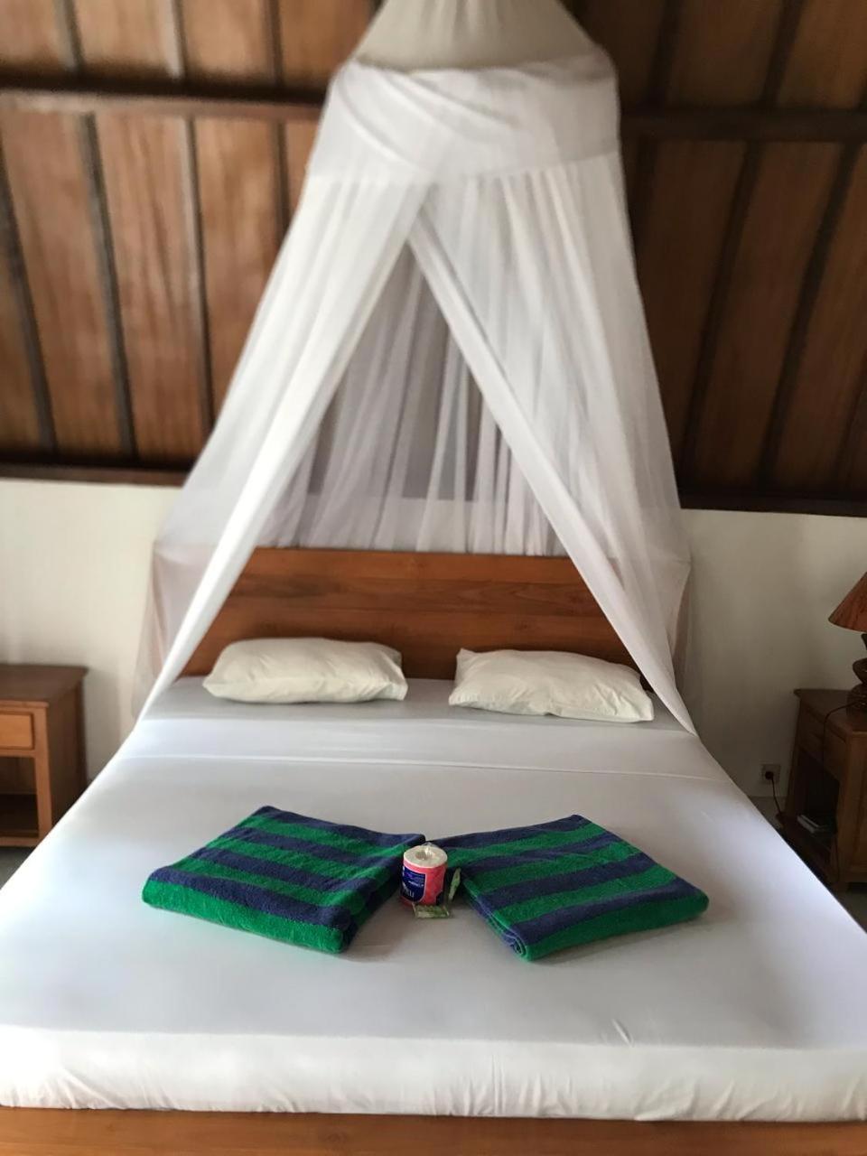 Saeri Matahari Bungalow Gili Air Exteriör bild