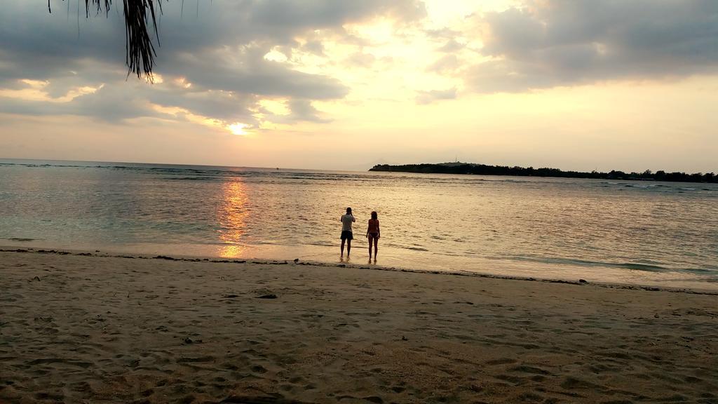 Saeri Matahari Bungalow Gili Air Exteriör bild