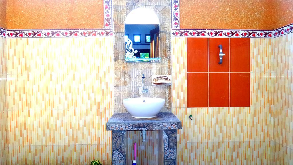 Saeri Matahari Bungalow Gili Air Exteriör bild