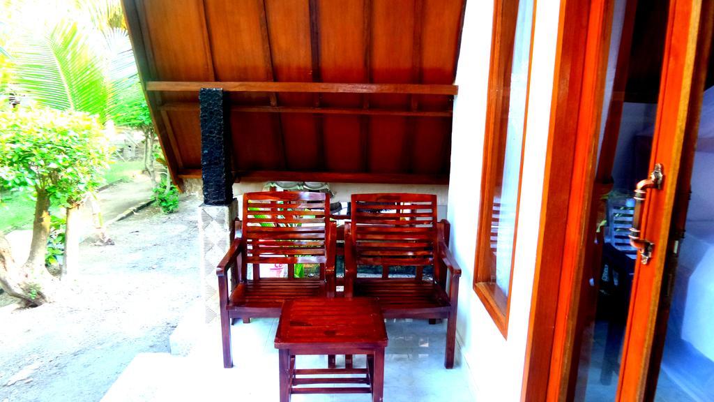 Saeri Matahari Bungalow Gili Air Exteriör bild